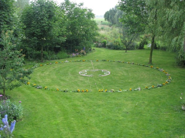 Marriage labyrinth